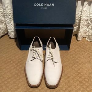Cole Haan men’s bucks. NWOT  Size 11